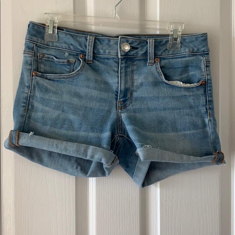 American eagle super super stretch shorts